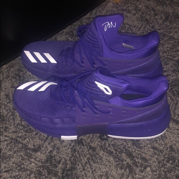 Dame 3 Weber State Adidas Basketball Shoe - Picture 2 of 3